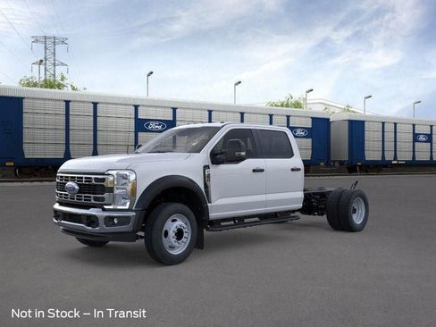 New 2026 Ford F450 XL w/ XL Chrome Package RWD image 2