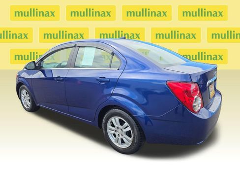 Used 2013 Chevrolet Sonic LT FWD image 10