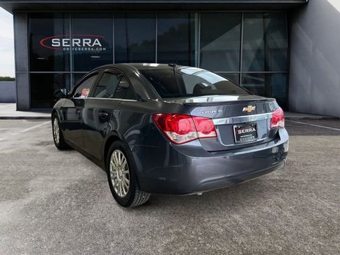 Used 2013 Chevrolet Cruze Eco image 2