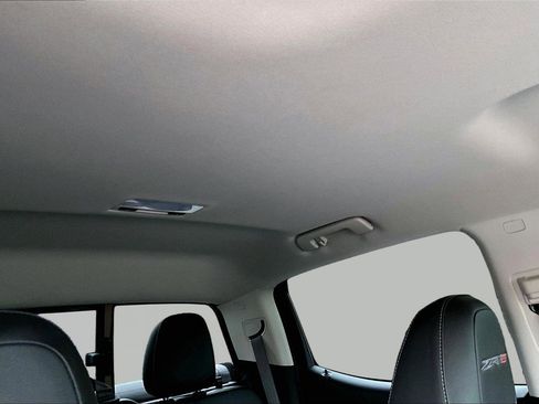 Used 2018 Chevrolet Colorado ZR2 AWD/4WD image 26