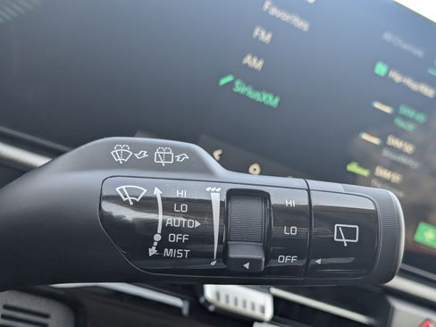 New 2026 Kia Sportage LX FWD image 31