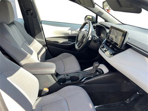 Certified 2024 Toyota Corolla SE image 20