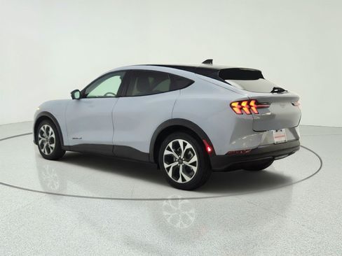 Used 2024 Ford Mustang Mach-E Select w/ Comfort Package Lite AWD/4WD image 7