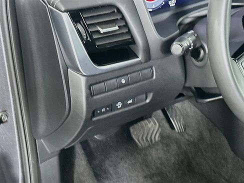 Used 2026 Nissan Rogue SL FWD image 17