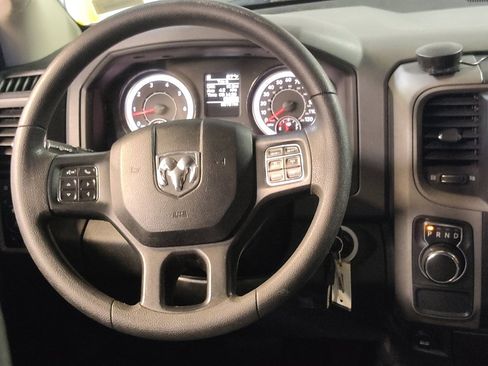 Used 2017 RAM 1500 Express w/ Express Value Package image 22