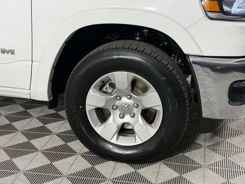 Certified 2025 RAM 1500 Big Horn AWD/4WD image 11