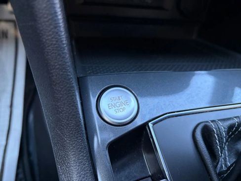 Used 2021 Volkswagen Tiguan SE R-Line w/ 3rd Row Seat Package image 63