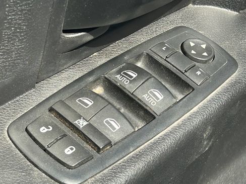 Used 2016 RAM 1500 Tradesman w/ Popular Equipment Group AWD/4WD image 23
