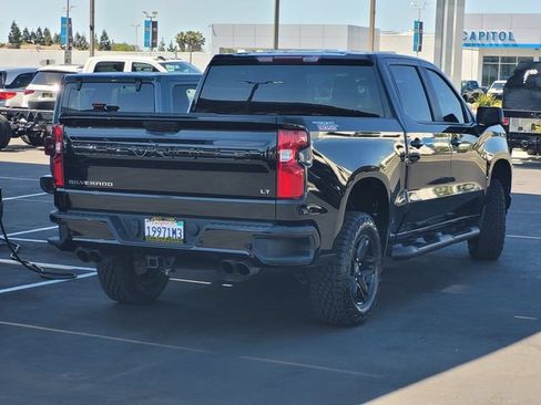Used 2022 Chevrolet Silverado 1500 LT Trail Boss w/ Safety Package AWD/4WD image 4