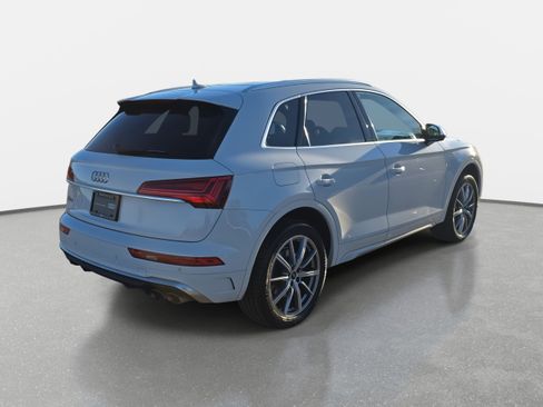 Used 2025 Audi SQ5 Premium Plus w/ Premium Plus Package image 5
