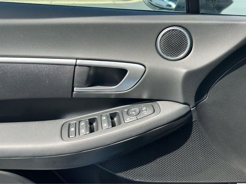 Certified 2026 Hyundai Sonata SE FWD image 30