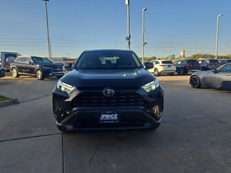 Used 2023 Toyota RAV4 LE video 2