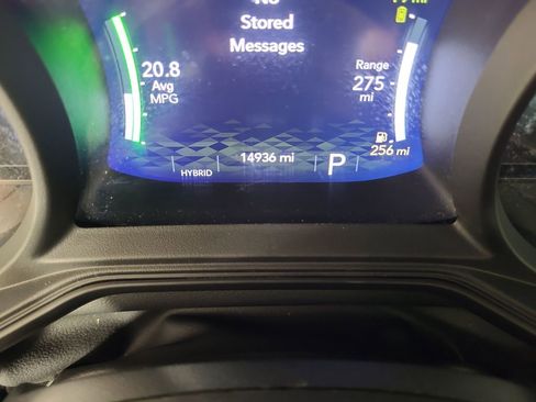 Used 2025 Jeep Wrangler Unlimited Sahara w/ Safety Group AWD/4WD image 10
