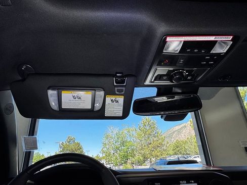 Used 2023 Toyota Tacoma TRD Off-Road w/ TRD Premium Off Road Package AWD/4WD image 39