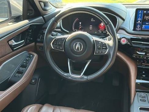 Certified 2025 Acura MDX w/ Advance Package image 26