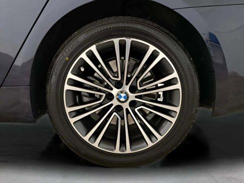 Used 2020 BMW 530i w/ Convenience Package image 29