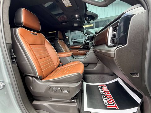 Used 2024 GMC Sierra 2500 Denali Ultimate w/ Max Trailering Package AWD/4WD image 45