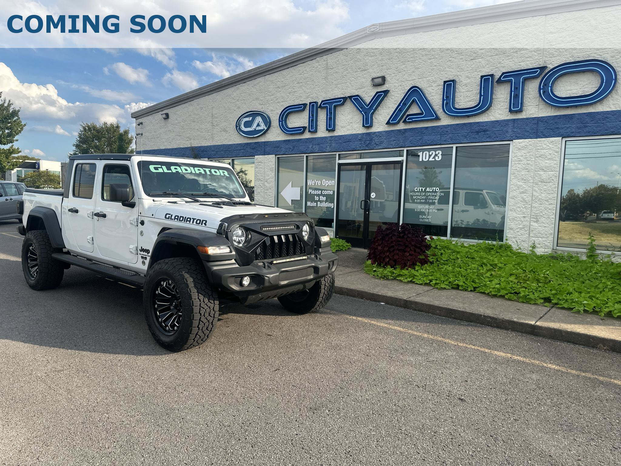 Used 2020 Jeep Gladiator Sport w/ Quick Order Package 24S AWD/4WD image 1