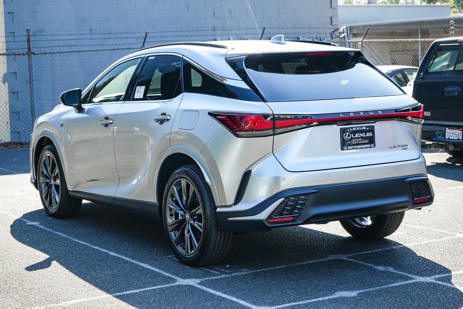 New 2026 Lexus RX 350h AWD/4WD image 4