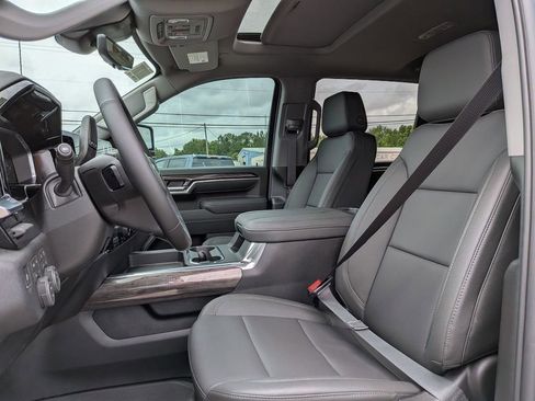 New 2026 Chevrolet Silverado 2500 LTZ w/ LTZ Plus Package AWD/4WD image 14