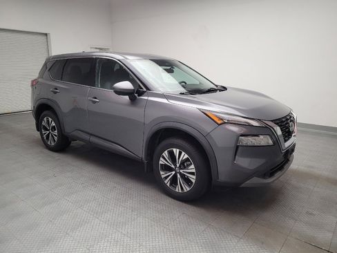 Used 2021 Nissan Rogue SV image 11