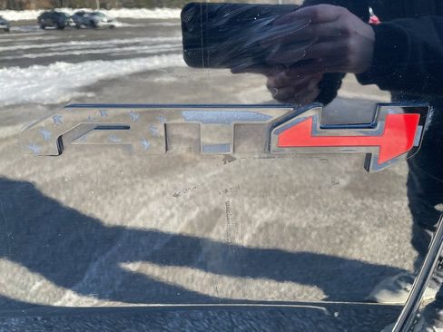 Used 2021 GMC Yukon XL AT4 w/ AT4 Premium Plus Package image 10