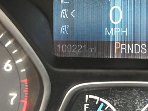 Used 2018 Ford Focus SEL image 39