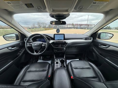 Used 2022 Ford Escape SEL w/ Technology Package FWD image 43