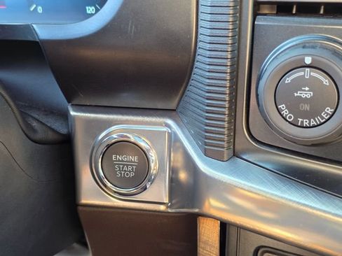 Used 2025 Ford F150 King Ranch AWD/4WD image 33