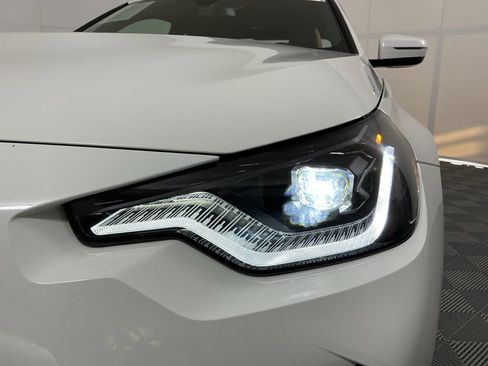 Certified 2025 BMW 230i xDrive Coupe w/ M Sport Package image 8