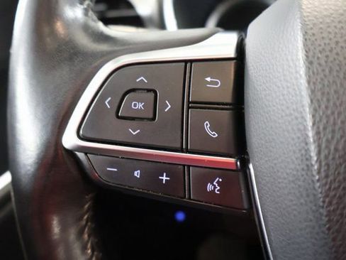 Used 2021 Toyota Highlander Platinum image 19