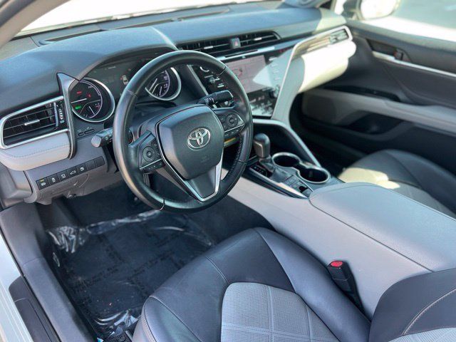 Used 2018 Toyota Camry XLE w/ Audio Package FWD image 14