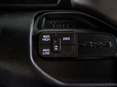 Used 2020 RAM 2500 Laramie image 25