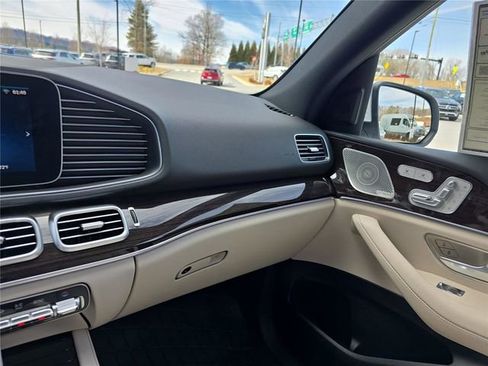New 2026 Mercedes-Benz GLE 450 4MATIC image 26