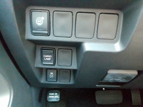 New 2026 Nissan Frontier SV w/ Tow Package image 40