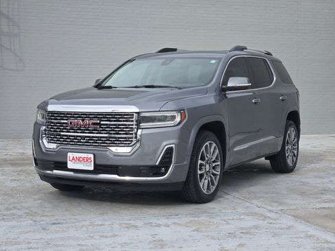 Used 2021 GMC Acadia Denali w/ Denali Technology Package image 4