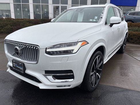 Certified 2023 Volvo XC90 B5 Plus w/ Protection Package Premier image 2
