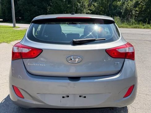 Used 2015 Hyundai Elantra GT FWD image 9