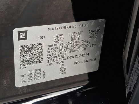Used 2019 Chevrolet Silverado 1500 LTZ w/ LTZ Premium Package AWD/4WD image 28