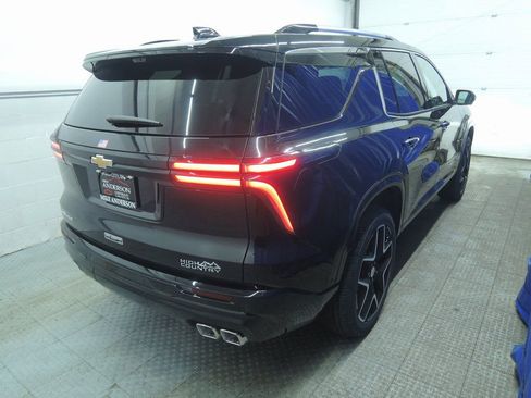 New 2026 Chevrolet Traverse High Country image 9