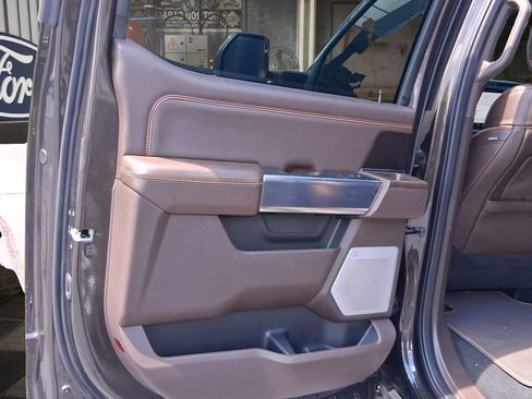 Used 2025 Ford F250 King Ranch w/ Chrome Package AWD/4WD image 10