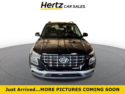 Used 2026 Hyundai Venue SEL FWD image 1