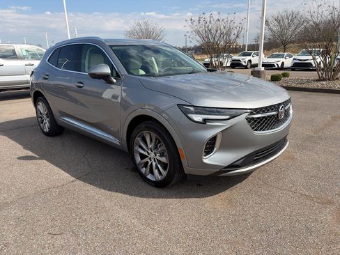 Used 2023 Buick Envision Avenir AWD/4WD image 7