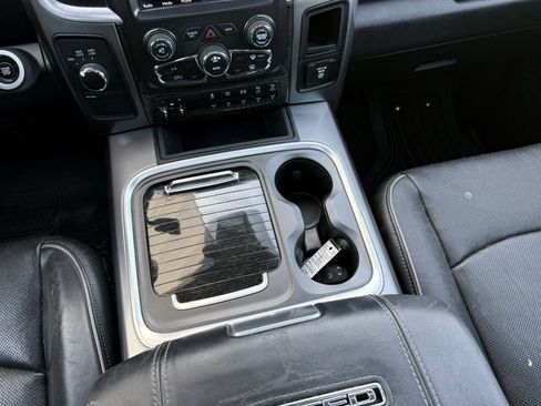 Used 2018 RAM 2500 Limited AWD/4WD image 33