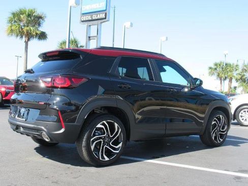 New 2025 Chevrolet TrailBlazer RS w/ Convenience Package image 4