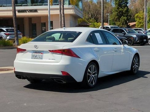 Used 2020 Lexus IS 300 w/ Navigation Package RWD image 5