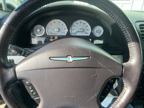 Used 2003 Ford Thunderbird RWD image 9
