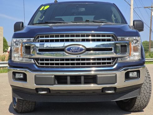 Used 2019 Ford F150 XLT w/ Equipment Group 302A Luxury AWD/4WD image 15
