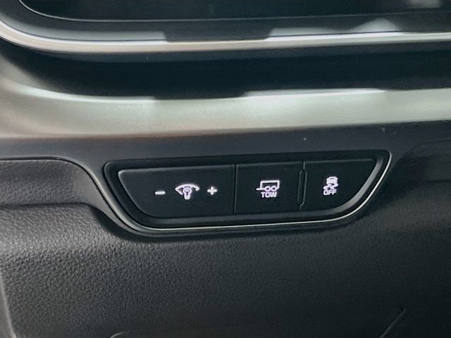 New 2027 Kia Carnival SX w/ Dark Edition Package FWD image 10