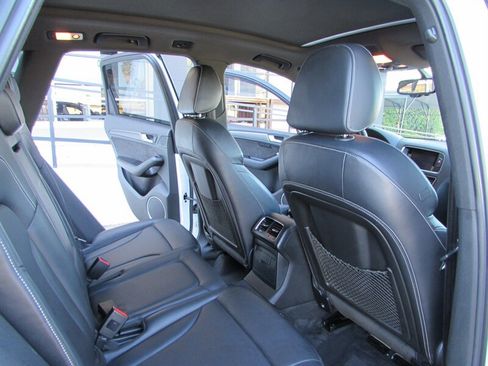 Used 2017 Audi SQ5 Premium Plus image 25